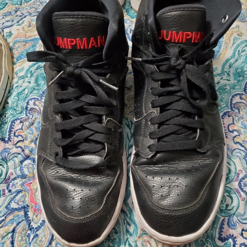 Used Jordans Men's Size 10.5 #53